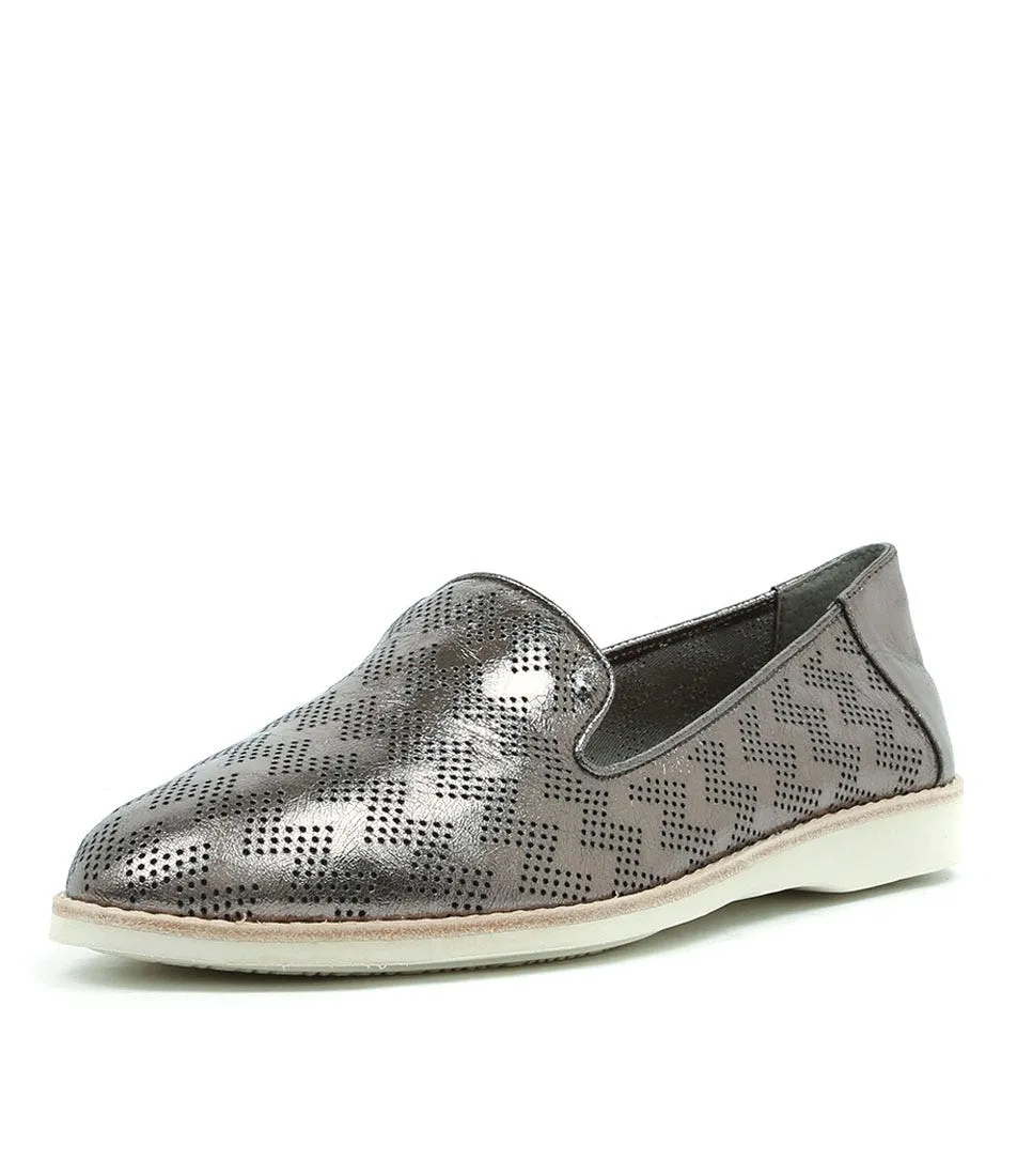 SILENT D Nix Pewter Pop Leather