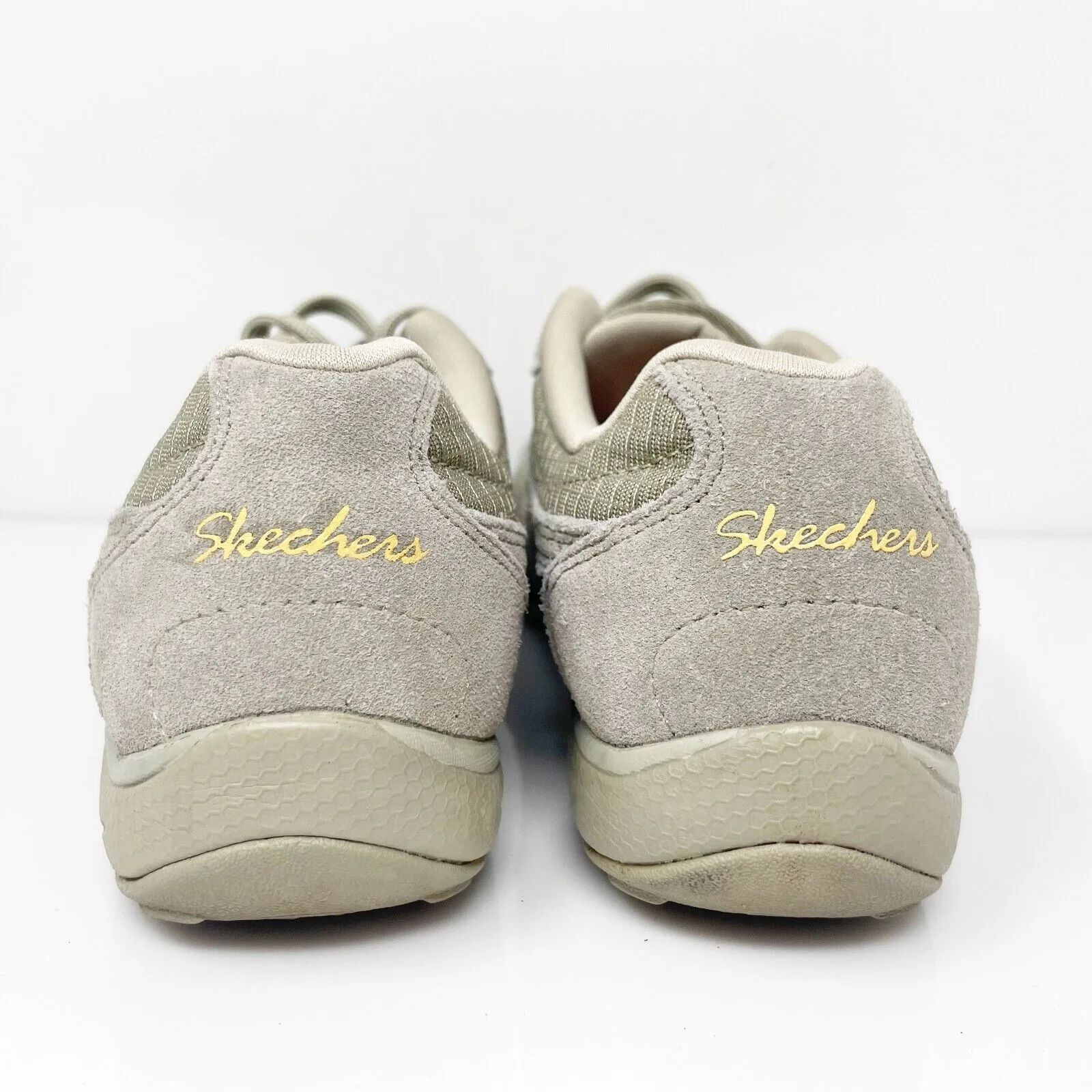 Skechers Womens Breathe Easy Jackpot 22532 Beige Running Shoes Sneakers Size 6