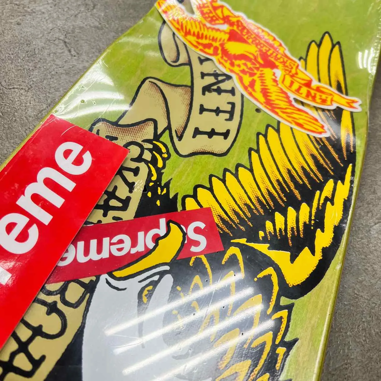 Supreme Skateboard ANTIHERO New